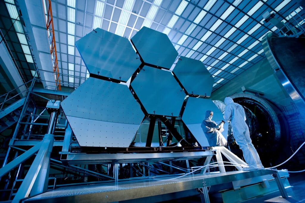 closed innovation in a lab